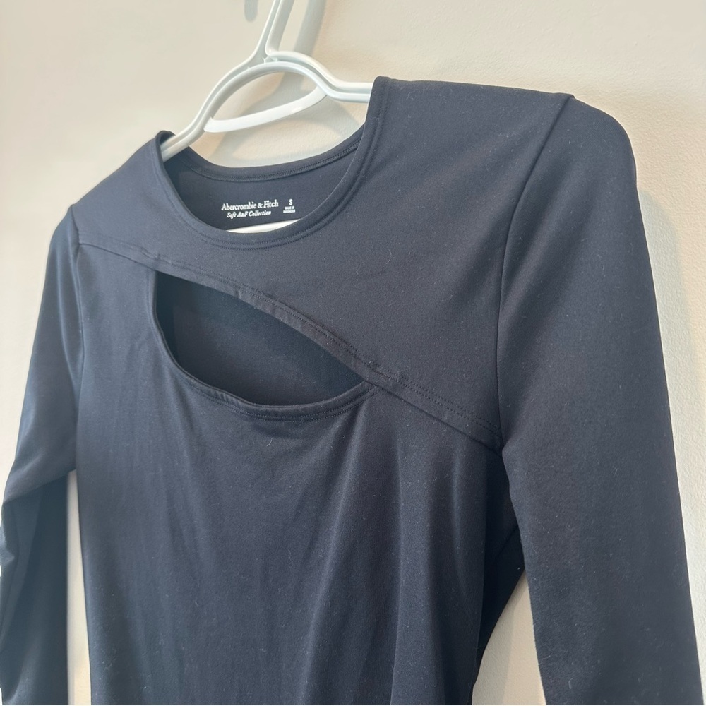 Abercrombie Long Sleeve Cutout Crew Bodysuit small Crewneck Tight Going Out Top - Picture 4 of 12